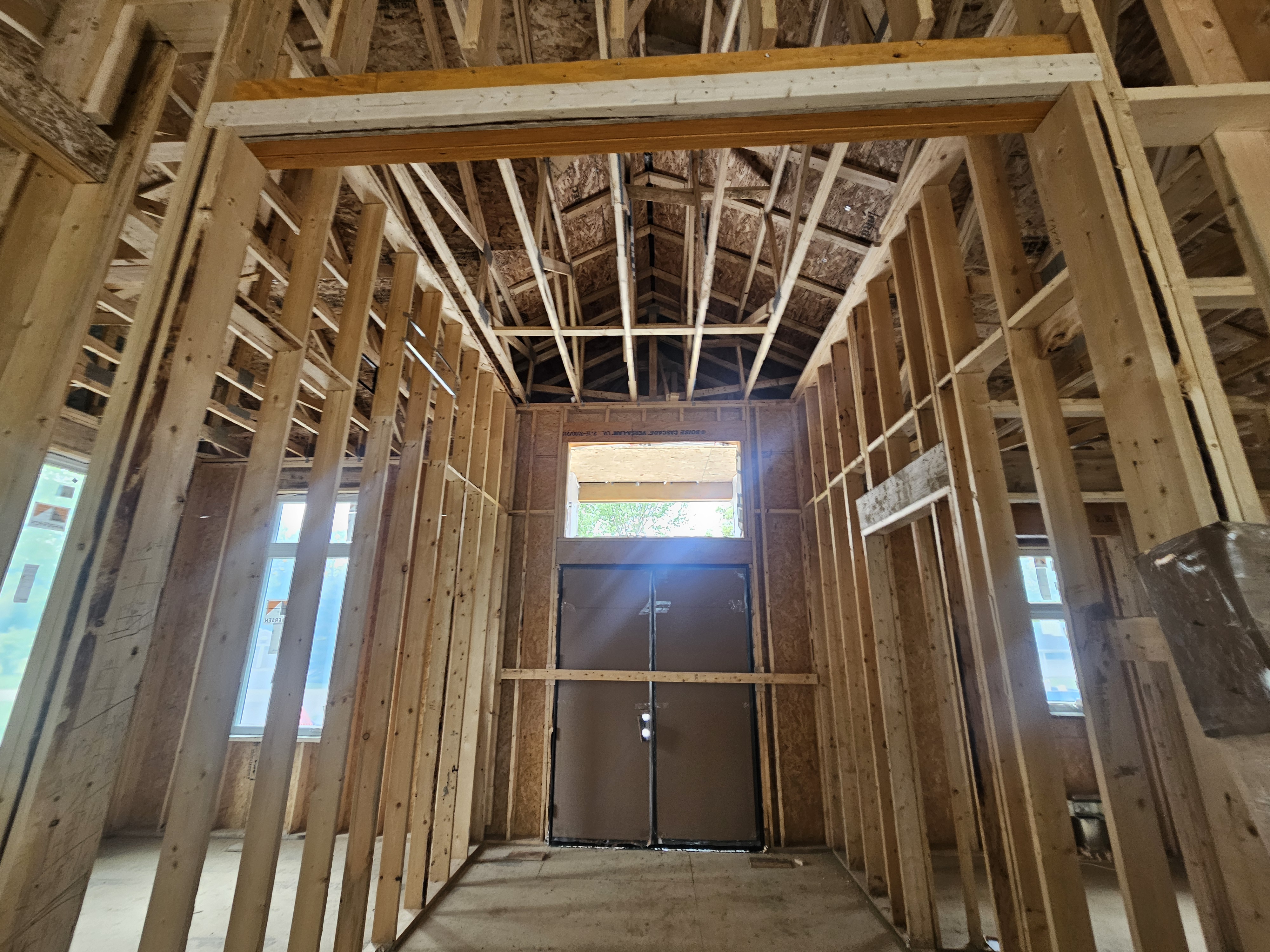 Residential entryway framing